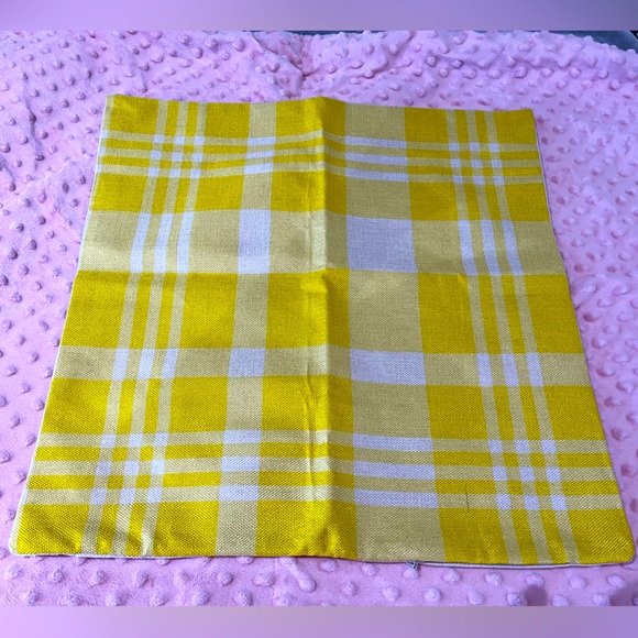 🔆Yellow Plaid Accent Pillow Cover - Picture 1 of 1